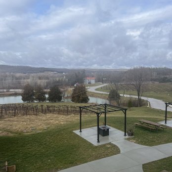 Chandler Hill Vineyards - Vineyards - Wineries Near Me - Defiance, Missouri Chandler Hill Vineyards - Vineyards - Wineries Near Me - Defiance, Missouri