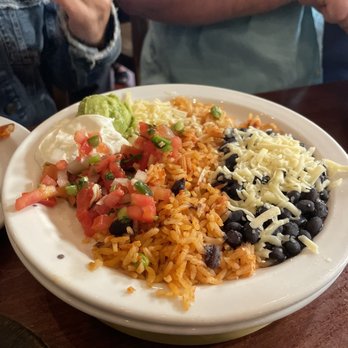Salsa 17 - Mexican Near Me - Arlington Heights, Illinois