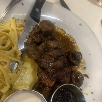 De Vega Brothers - Filet Mignon over cooked and dry - Italian Near Me - Stockton, California De Vega Brothers - Filet Mignon over cooked and dry - Italian Near Me - Stockton, California