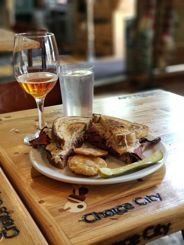 CHOICE CITY BUTCHER & DELI 152 Photos & 399 Reviews Meat Shops