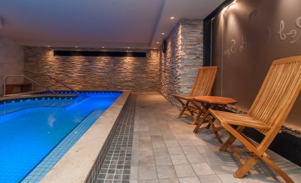Banff Caribou Lodge & Spa by null