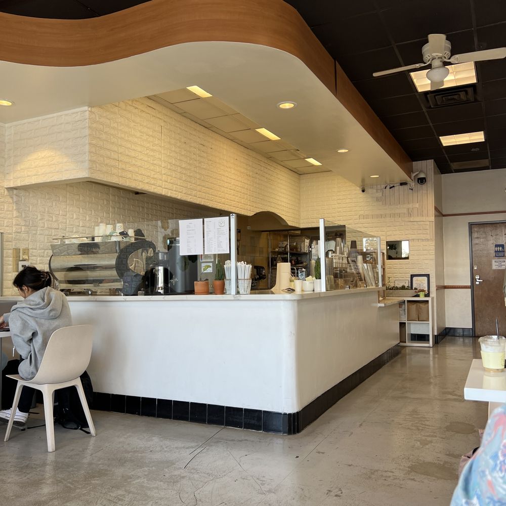 Flat White Coffee - Cafes Near Me - Cypress, California Flat White Coffee - Cafes Near Me - Cypress, California