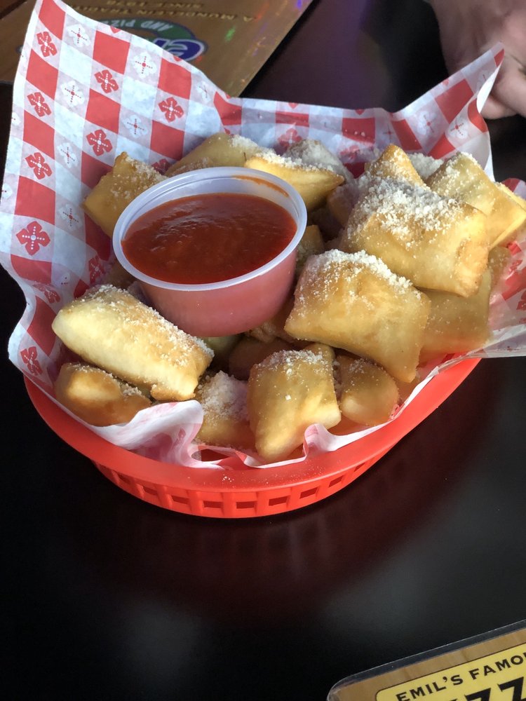 EMIL’S SPORTS BAR & PIZZA 46 Photos & 165 Reviews 604 N Lake St, Mundelein, IL Menu Yelp