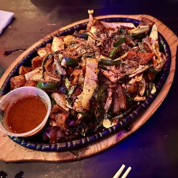 JJAN - Gastropubs Near Me - Los Angeles, California JJAN - Gastropubs Near Me - Los Angeles, California
