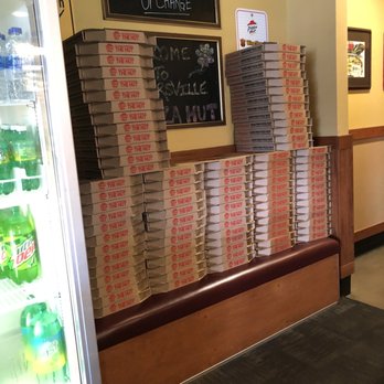 Pizza Hut - pizza boxes stacked on top of each other - Pizza Near Me - Blairsville, Pennsylvania Pizza Hut - pizza boxes stacked on top of each other - Pizza Near Me - Blairsville, Pennsylvania