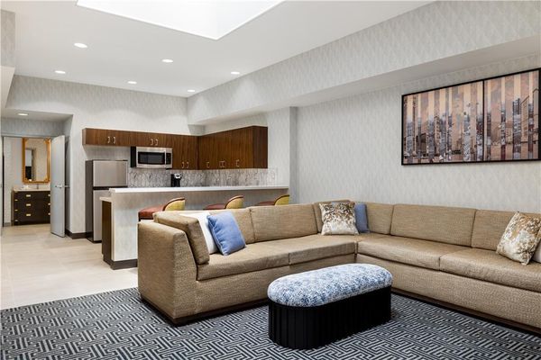 Hilton Garden Inn Indianapolis Downtown by null