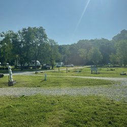 Madison / Pittsburgh S.E. KOA - The camp area