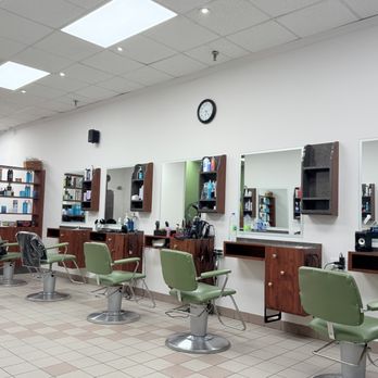 Dg Hair Salon - Hair Salons Near Me - Mississauga, Ontario Dg Hair Salon - Hair Salons Near Me - Mississauga, Ontario