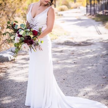 Luna Belle Beauty - Hair by Meko Makeup by Nancy Photo: Rachel Lomeli Venue: David Walleys - Makeup Artists Near Me Luna Belle Beauty - Hair by Meko Makeup by Nancy Photo: Rachel Lomeli Venue: David Walleys - Makeup Artists Near Me