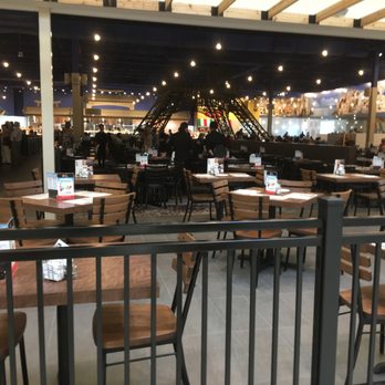 Saveurs Des Continents - Buffets Near Me - Brossard, Quebec