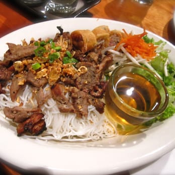 Mint Leaf Vietnamese Restaurant - Saigon Vermicelli Bowl -- "Bun Dac Biet" - Vietnamese Near Me - Berkeley, California