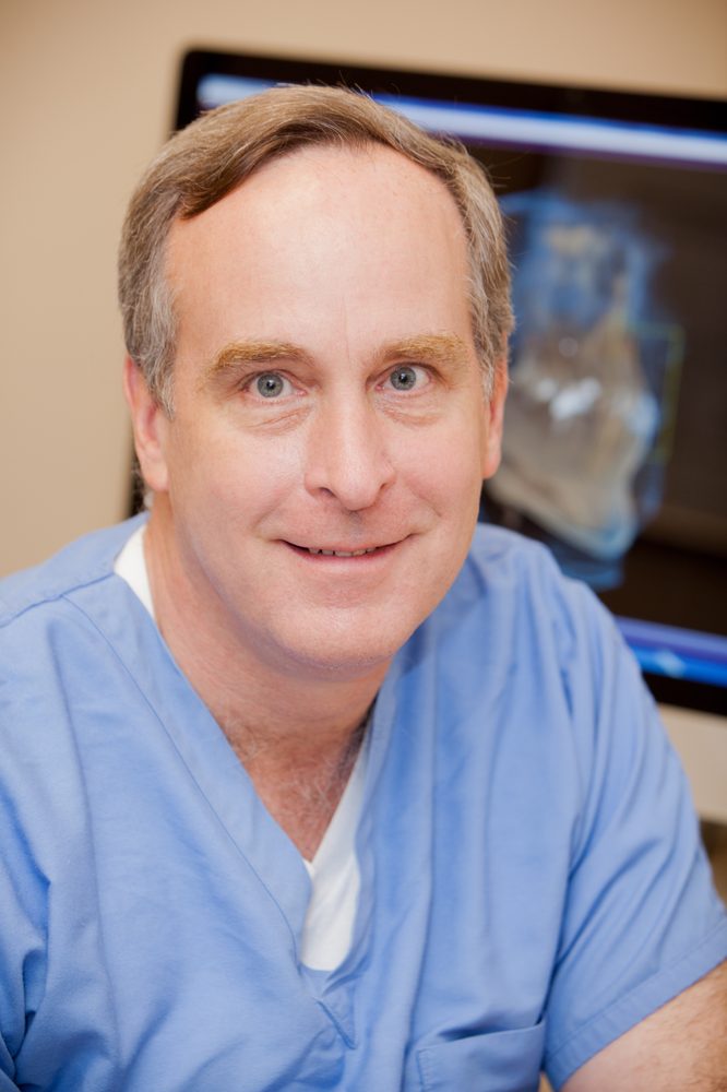 KENT E MOORE, DDS CHARLOTTE ORAL SURGERY Updated October 2024