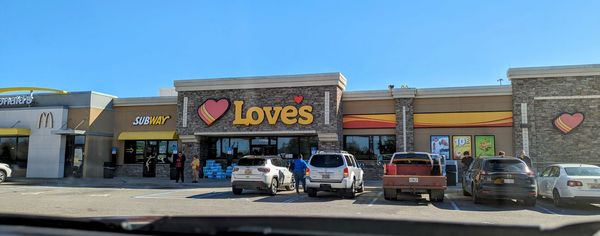 Love's Travel Stop by null