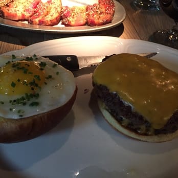 Au Cheval - Au Cheval Burger - Bars Near Me - Chicago, Illinois Au Cheval - Au Cheval Burger - Bars Near Me - Chicago, Illinois