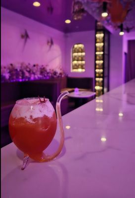 Hidden Bar by null