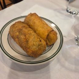 Egg Rolls Egg Rolls