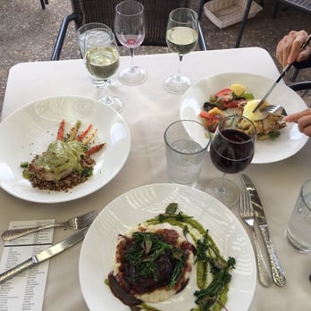 Ponte Winery - Chicken, crab and short ribs. Pretty but Mehh - Wineries Near Me - Temecula, California Ponte Winery - Chicken, crab and short ribs. Pretty but Mehh - Wineries Near Me - Temecula, California