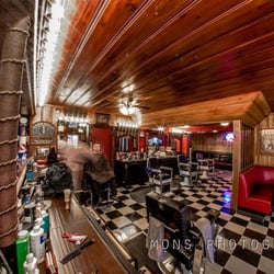 Main Event Barbers - Vintage