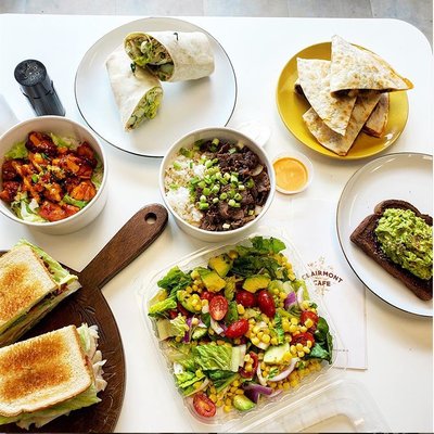 Clairmont Café by null