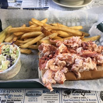 Eagles Nest Restaurant - Lobster Roll - Seafood Near Me - Brewer, Maine Eagles Nest Restaurant - Lobster Roll - Seafood Near Me - Brewer, Maine