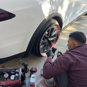 Rim Repair Joe's - Painting the rim - Wheel & Rim Repair Near Me - Van Nuys, California Rim Repair Joe's - Painting the rim - Wheel & Rim Repair Near Me - Van Nuys, California