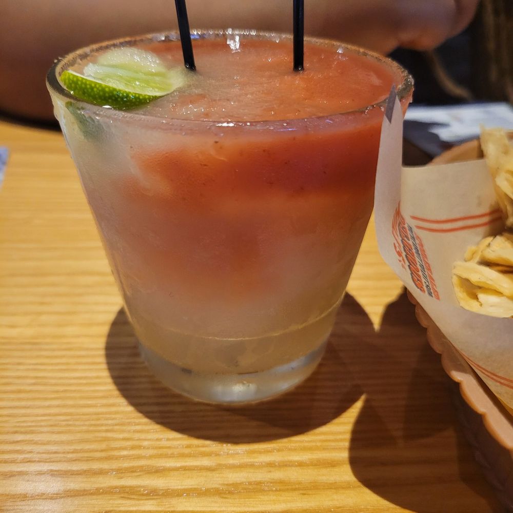 Chili's - Strawberry Patrón Margarita - Tex-Mex Near Me - Hickory, North Carolina Chili's - Strawberry Patrón Margarita - Tex-Mex Near Me - Hickory, North Carolina