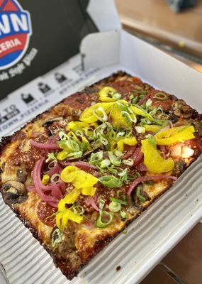 D-Town Pizzeria by null