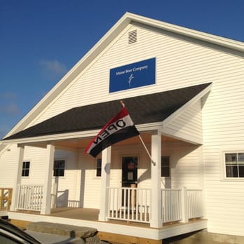 Maine Beer - Outside - Breweries Near Me - Freeport, Maine Maine Beer - Outside - Breweries Near Me - Freeport, Maine