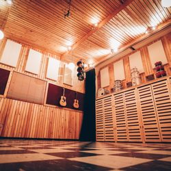 The Bridge Sound & Stage - Live room floor
