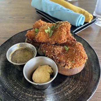 MAKE Cafe - Crispy Chicken and Blue Corn Waffles - Breakfast & Brunch Near Me - San Diego, California
