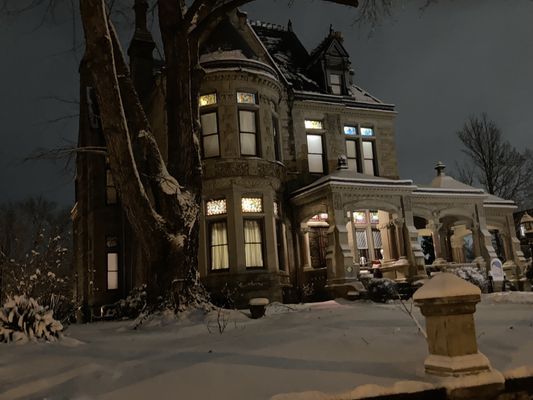 Shakespeare Chateau Inn Bed & Breakfast by null