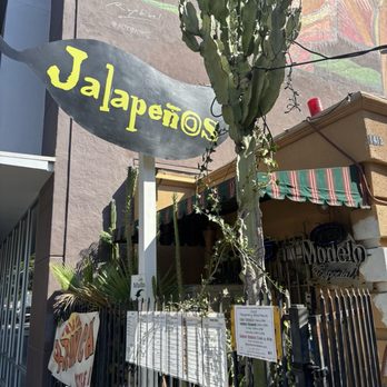 Jalapeños - Mexican Near Me - Sacramento, California