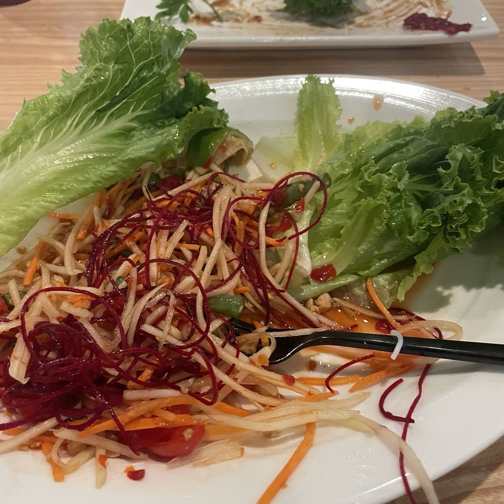 Green Papaya Salad Green Papaya Salad