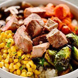 Fresh One Kitchen - Lemmon Pepper Bowl  Lemon Pepper Chicken Yellow Rice Roasted Potatoes Chick Peas Spicy Carrots Broccoli Olives