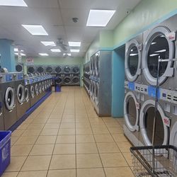 Jumbo Laundry - Washer And dryer picture for pristine laundromat