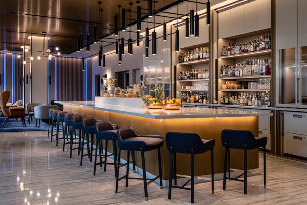 Lenox Bar by null