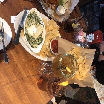 Cheddar's Scratch Kitchen - American Near Me - Garland, Texas