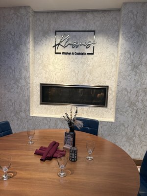 Klassics Kitchen + Cocktails by null Klassics Kitchen + Cocktails by null