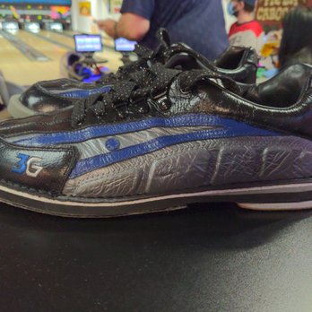 Tigard Bowl - It's the shoes - Bowling Near Me - Portland, Oregon Tigard Bowl - It's the shoes - Bowling Near Me - Portland, Oregon