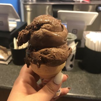 Ben & Jerry’s - Chocolate fudge brownie. The only way to go. - Ice Cream & Frozen Yogurt Near Me - Uncasville, Connecticut