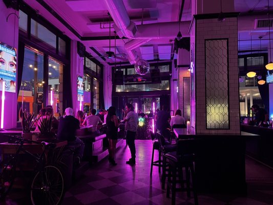 Pattern Bar by null