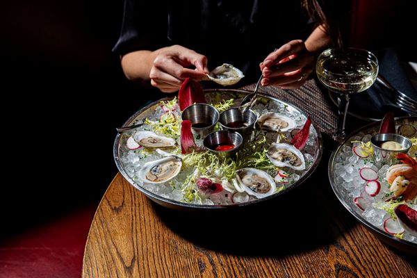 Oak Steakhouse by null