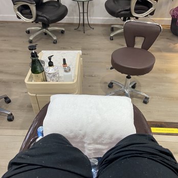 Starlight Nails - Nail Salons Near Me - Centreville, Virginia