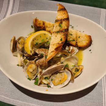 Trattoria Appia - Zuppa Di Vongole - Italian Near Me - Providence, Rhode Island Trattoria Appia - Zuppa Di Vongole - Italian Near Me - Providence, Rhode Island