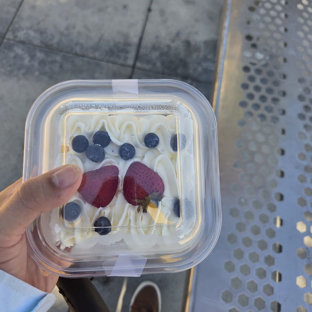 Keto Bakery - Tres Leches. So good! - Bakeries Near Me - Los Angeles, California Keto Bakery - Tres Leches. So good! - Bakeries Near Me - Los Angeles, California