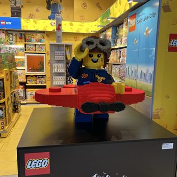 Lego Store - Display - Toy Stores Near Me - Salt Lake City, Utah Lego Store - Display - Toy Stores Near Me - Salt Lake City, Utah