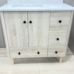 Floor & Decor