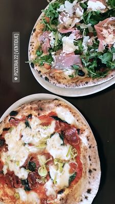 Pizzeria 22 by null