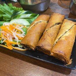 Crispy Spring Rolls Noodle Salad