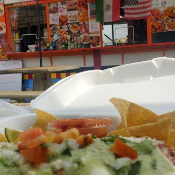 El Cinco De Mayo - El Cinco De Mayo storefront - Mexican Near Me - Redondo Beach, California